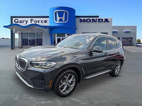 Used 2023 BMW X3 xDrive30i w/ Premium Package image 4