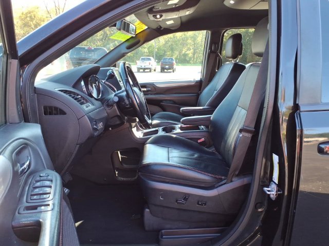 Used 2019 Dodge Grand Caravan GT FWD image 13