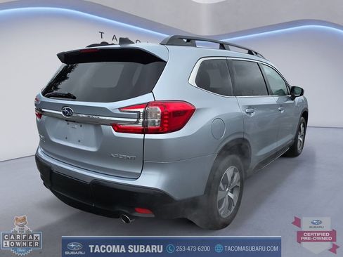 Used 2025 Subaru Ascent Premium image 5