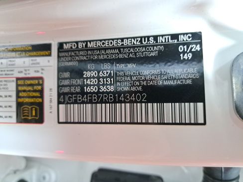 Certified 2024 Mercedes-Benz GLE 350 4MATIC image 38