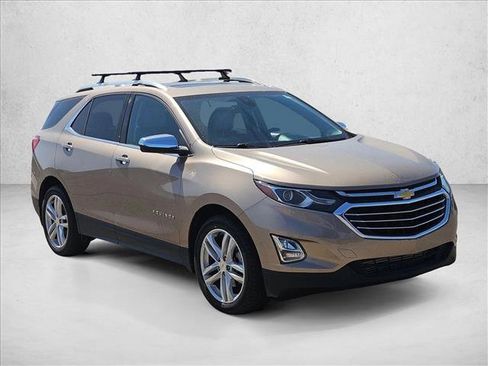 Used 2018 Chevrolet Equinox Premier AWD/4WD image 3