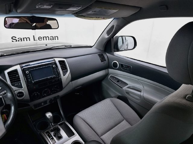 Used 2014 Toyota Tacoma 4x4 Double Cab w/ SR5 Package image 21