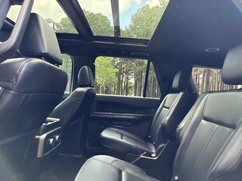 Used 2021 Ford Expedition XLT RWD image 22