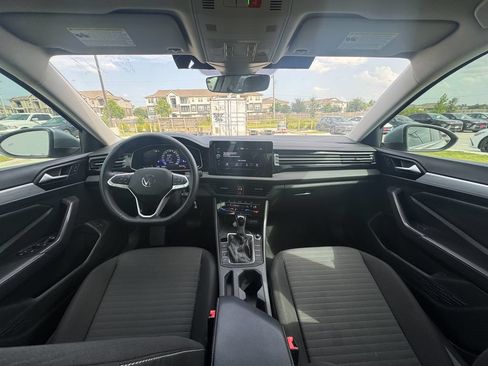 Used 2025 Volkswagen Jetta S FWD image 13