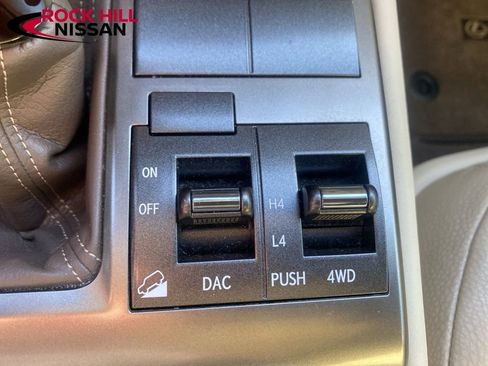 Used 2017 Lexus GX 460 460 image 27