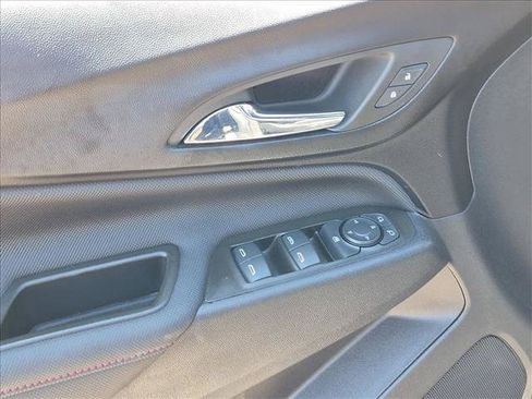 Used 2024 Chevrolet Equinox RS FWD image 12