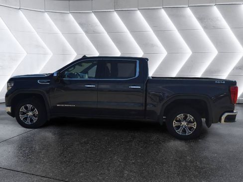 Used 2025 GMC Sierra 1500 SLT AWD/4WD image 8