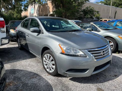 Used 2014 Nissan Sentra S FWD image 2