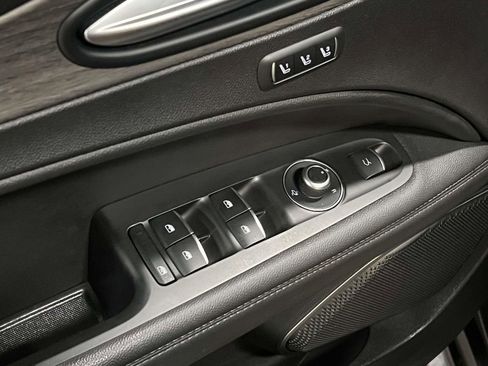 Used 2023 Alfa Romeo Stelvio Ti image 14