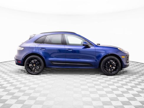 Certified 2025 Porsche Macan GTS image 7