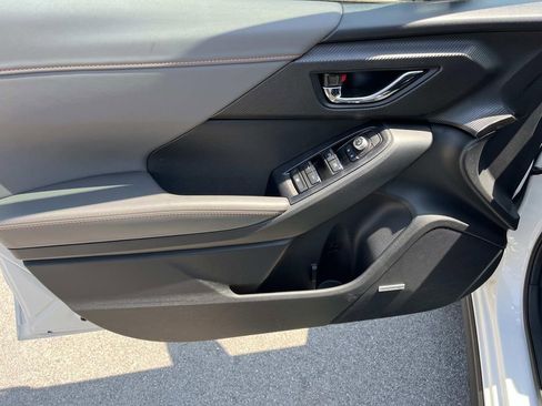 Certified 2025 Subaru Crosstrek 2.5i Limited w/ Crosstrek Mirror Package AWD/4WD image 27