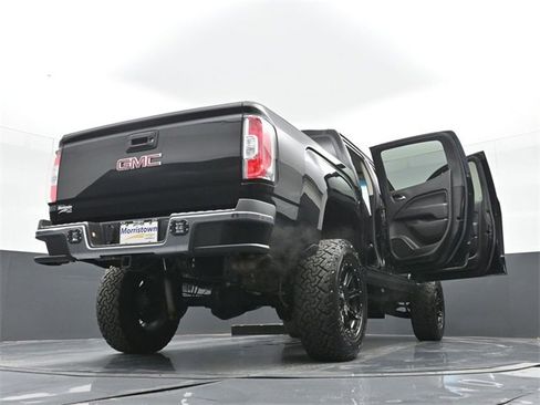 Used 2018 GMC Canyon SLE w/ SLE Convenience Package image 52