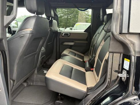 Used 2023 Ford Bronco Wildtrak AWD/4WD image 21