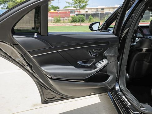 Used 2020 Mercedes-Benz S 63 AMG 4MATIC Sedan image 30