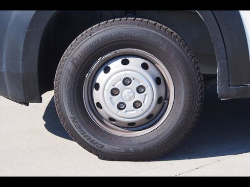 Used 2023 RAM ProMaster 2500 image 10