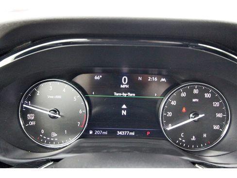 Used 2021 Buick Envision Essence image 16