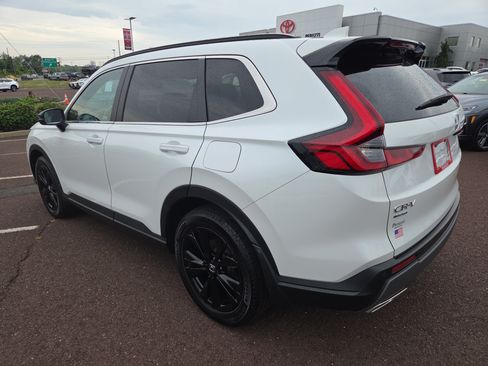 Used 2024 Honda CR-V Sport Touring image 5