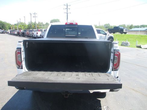 Used 2018 GMC Sierra 1500 SLT AWD/4WD image 10