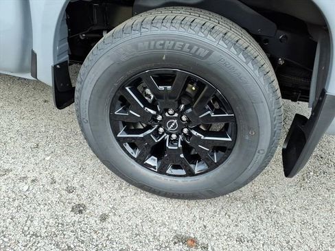 New 2026 Nissan Frontier SV w/ SV Convenience Package RWD image 4