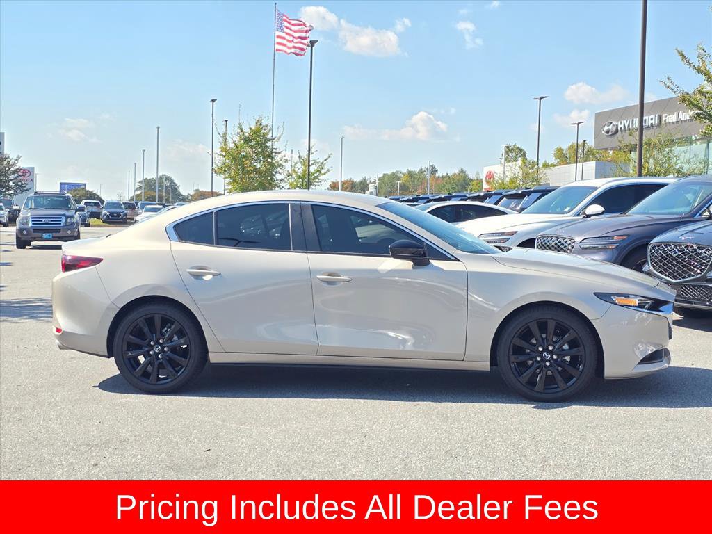 Used 2024 MAZDA MAZDA3 s FWD image 2