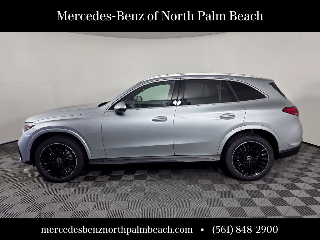 New 2026 Mercedes-Benz GLC 300 image 3