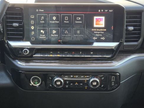 Used 2023 GMC Sierra 1500 Elevation image 18