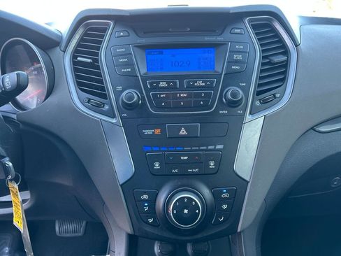 Used 2013 Hyundai Santa Fe Sport image 17