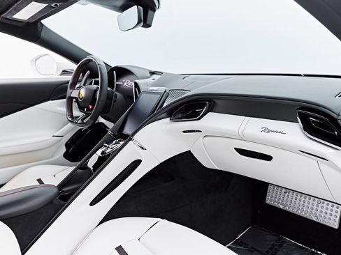 Used 2022 Ferrari Roma RWD image 50