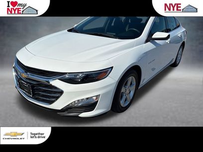 Used 2024 Chevrolet Malibu LT