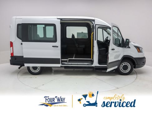 Used 2020 Ford Transit 250 Medium Roof RWD image 4