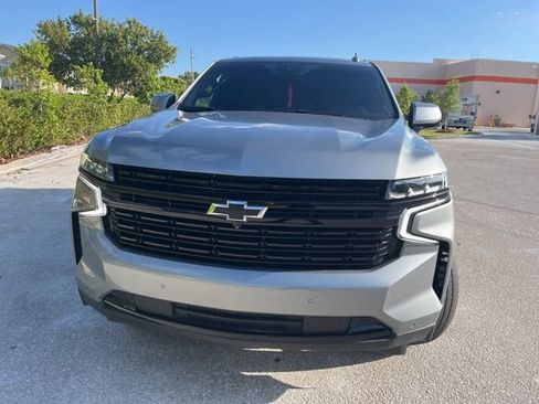 Used 2024 Chevrolet Tahoe RST w/ Luxury Package image 3