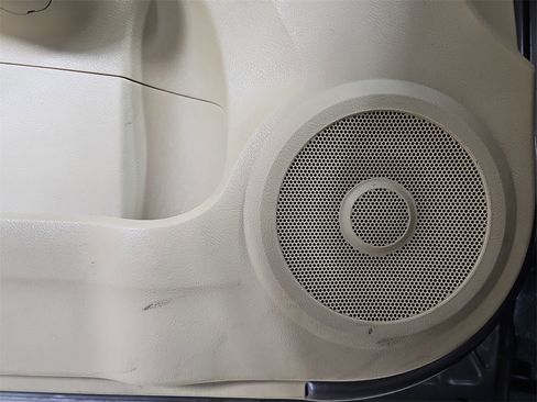 Used 2010 Honda CR-V EX-L image 33