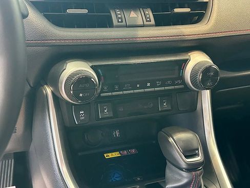 Certified 2025 Toyota RAV4 XSE w/ Weather Package AWD/4WD image 27