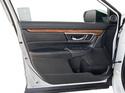 Used 2022 Honda CR-V Touring image 18