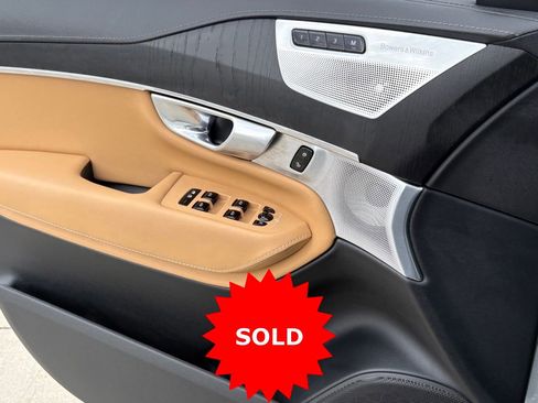 Certified 2024 Volvo XC90 T8 Ultimate w/ Lounge Package AWD/4WD image 27