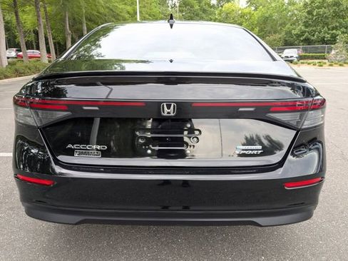 Certified 2023 Honda Accord Sport image 9