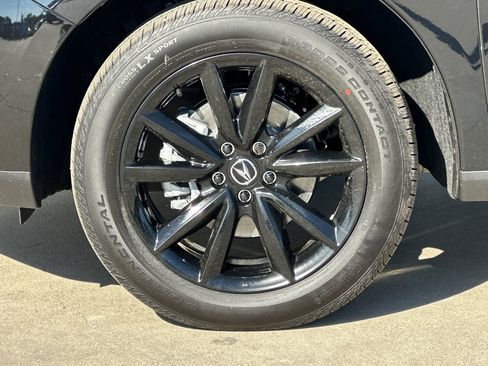 New 2025 Acura RDX SH-AWD image 33