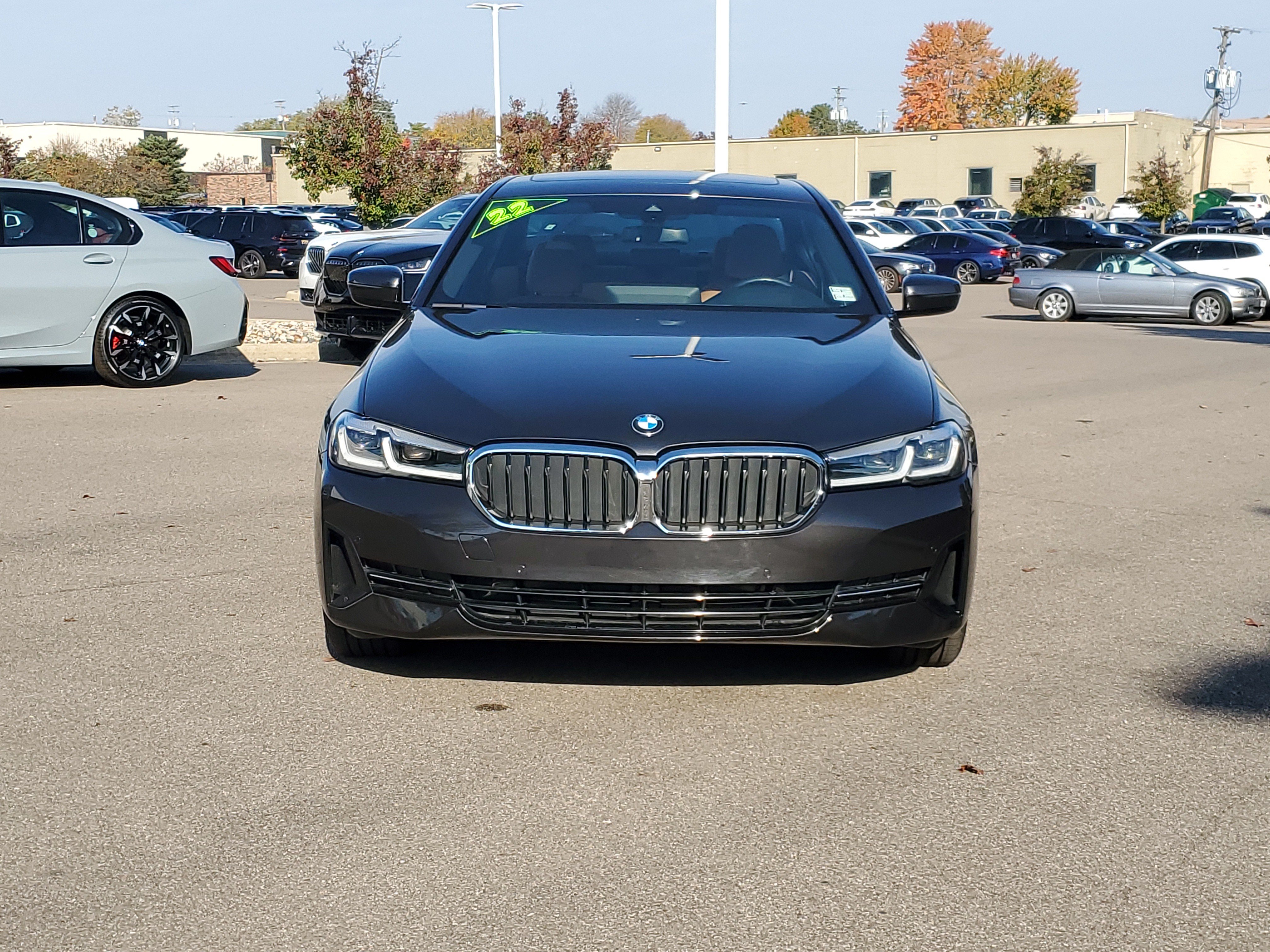 Used 2022 BMW 530i xDrive w/ Premium Package AWD/4WD image 8