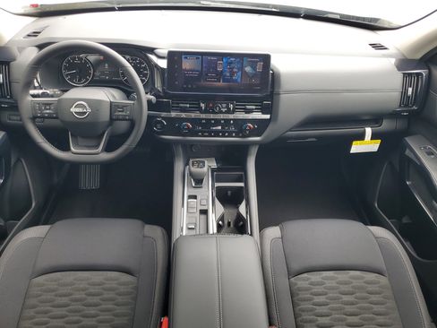 New 2026 Nissan Pathfinder SV FWD image 18