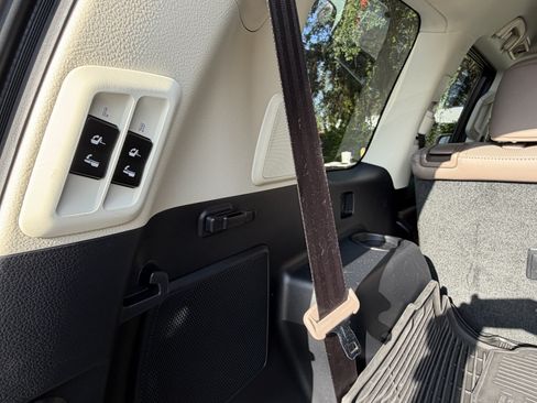 Certified 2023 Lexus GX 460 Luxury w/ Accessory Package AWD/4WD image 86