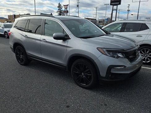 Used 2022 Honda Pilot Special Edition image 2