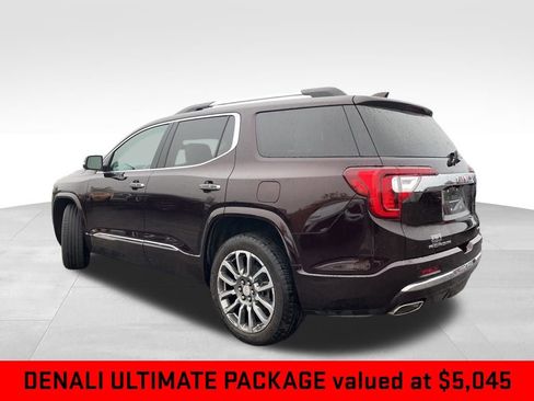 Certified 2021 GMC Acadia Denali w/ Denali Ultimate Package AWD/4WD image 3