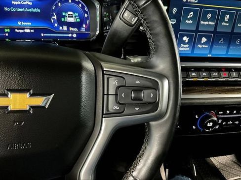 Used 2023 Chevrolet Silverado 1500 LT AWD/4WD image 13