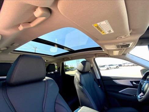 Certified 2025 Acura MDX SH-AWD image 13