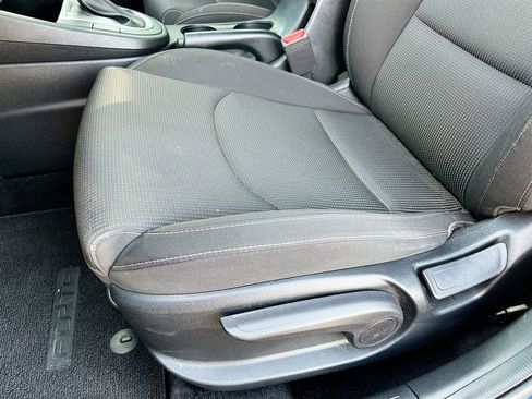 Used 2020 Kia Forte LXS FWD image 18