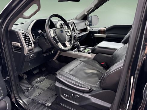 Used 2016 Ford F150 Lariat w/ Equipment Group 502A Luxury AWD/4WD image 10