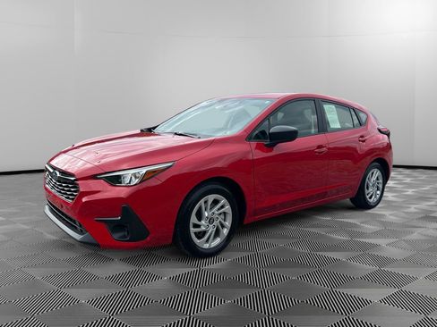 Certified 2025 Subaru Impreza 2.0i image 3