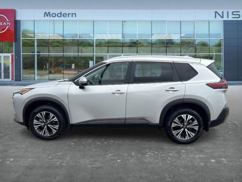 Certified 2023 Nissan Rogue SV w/ SV Premium B Package FWD image 8