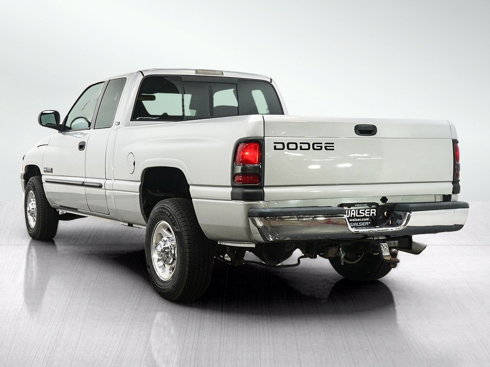 Used 2002 Dodge Ram 2500 Truck 2WD Quad Cab image 4