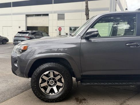 Used 2022 Toyota 4Runner TRD Off-Road Premium image 8